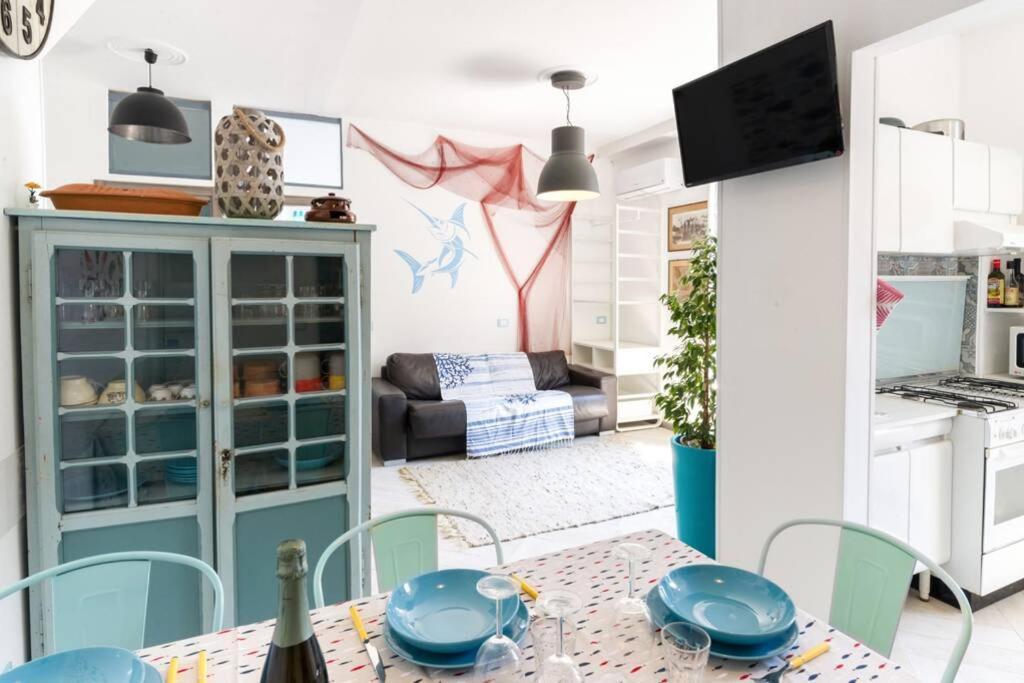 New Fishermans House Seaside, Air Conditioning & Wi-Fi Bordighera Bagian luar foto