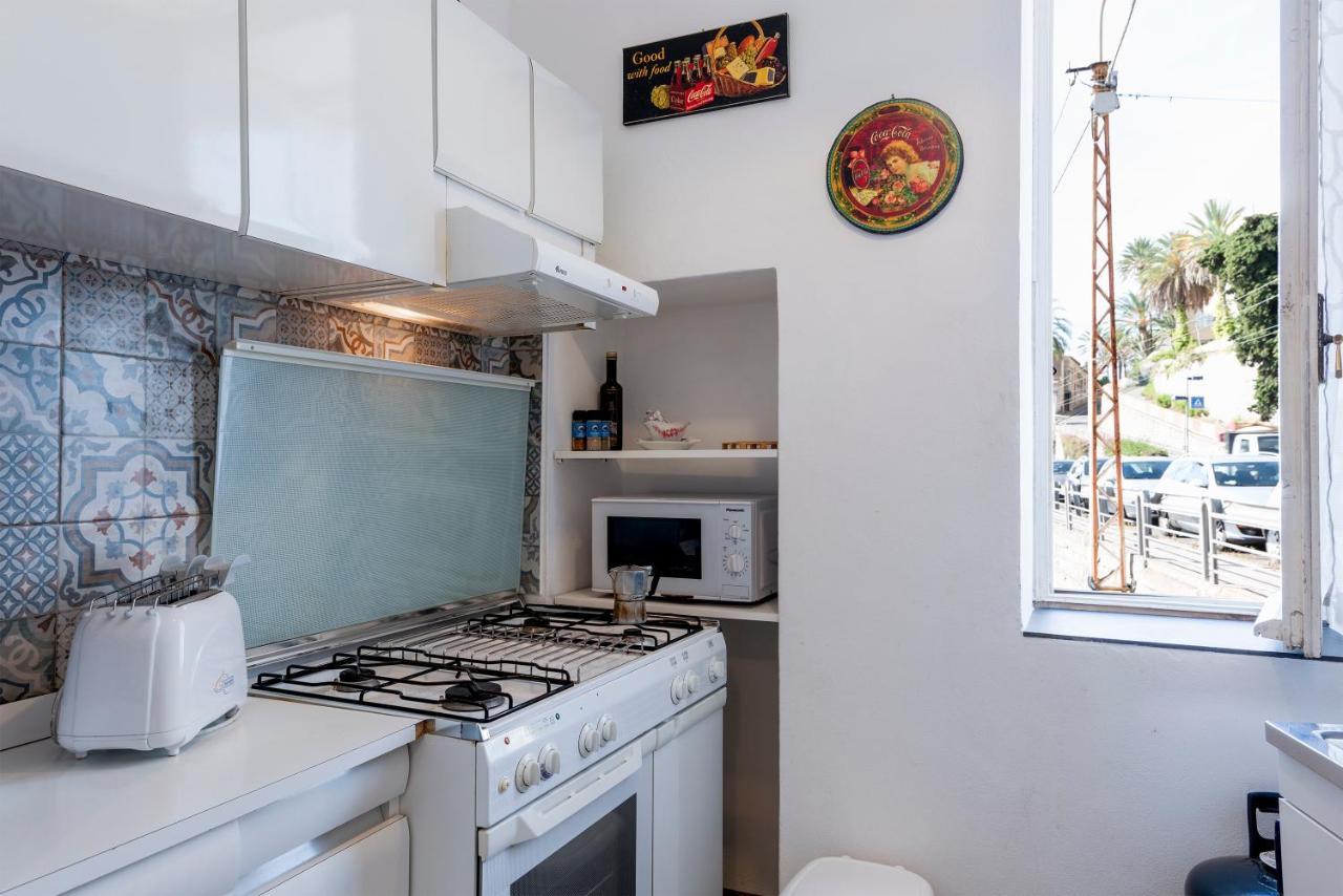 New Fishermans House Seaside, Air Conditioning & Wi-Fi Bordighera Bagian luar foto